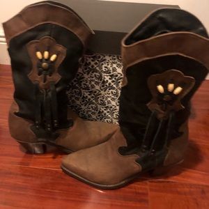 Women’s western boots